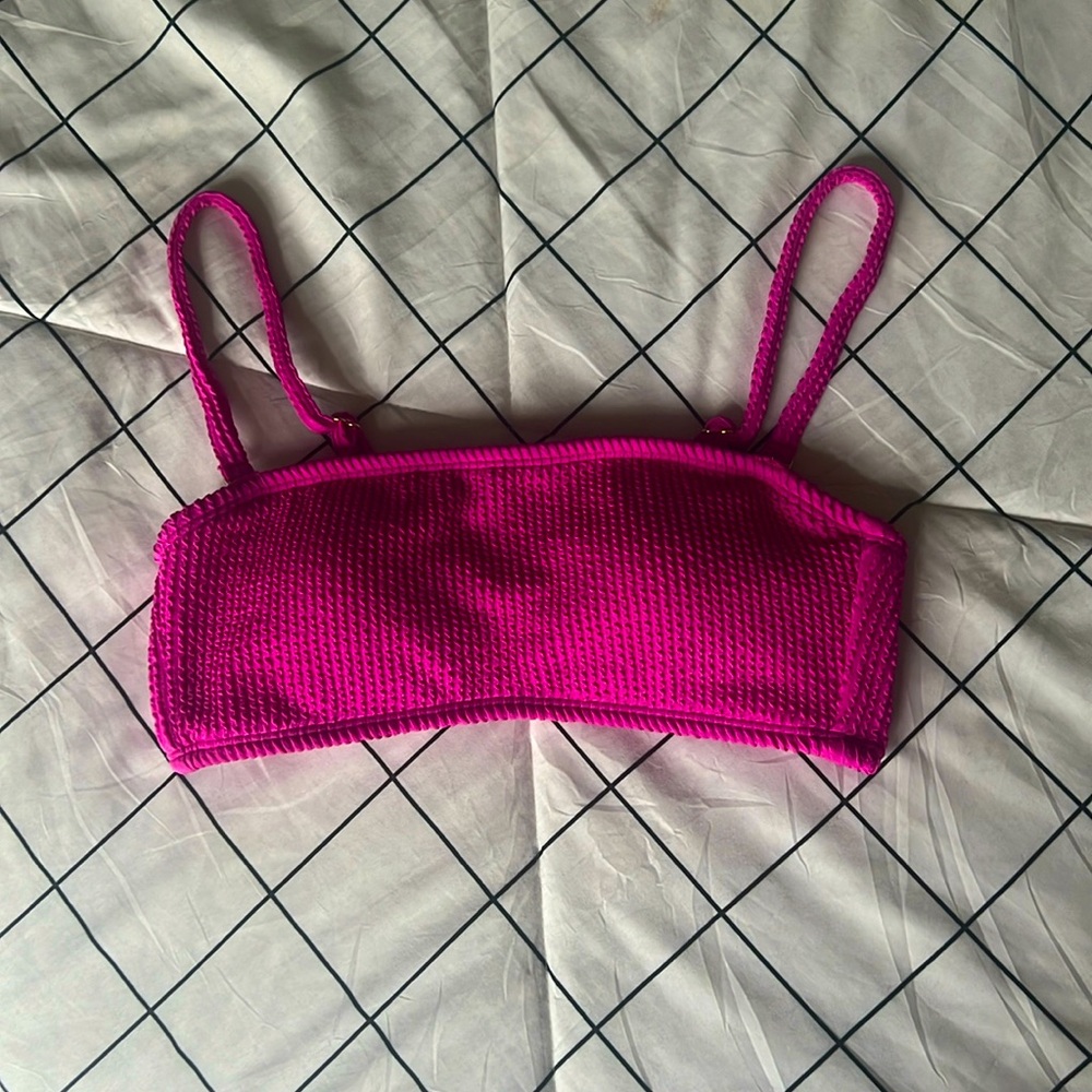 Hot pink/magenta bathing suit top 💕🪸